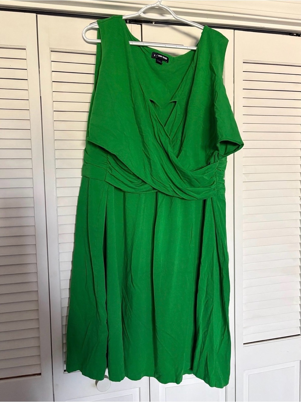 Lands' End fit & flare John Deere Green Sleeveless Wrap Midi Dress